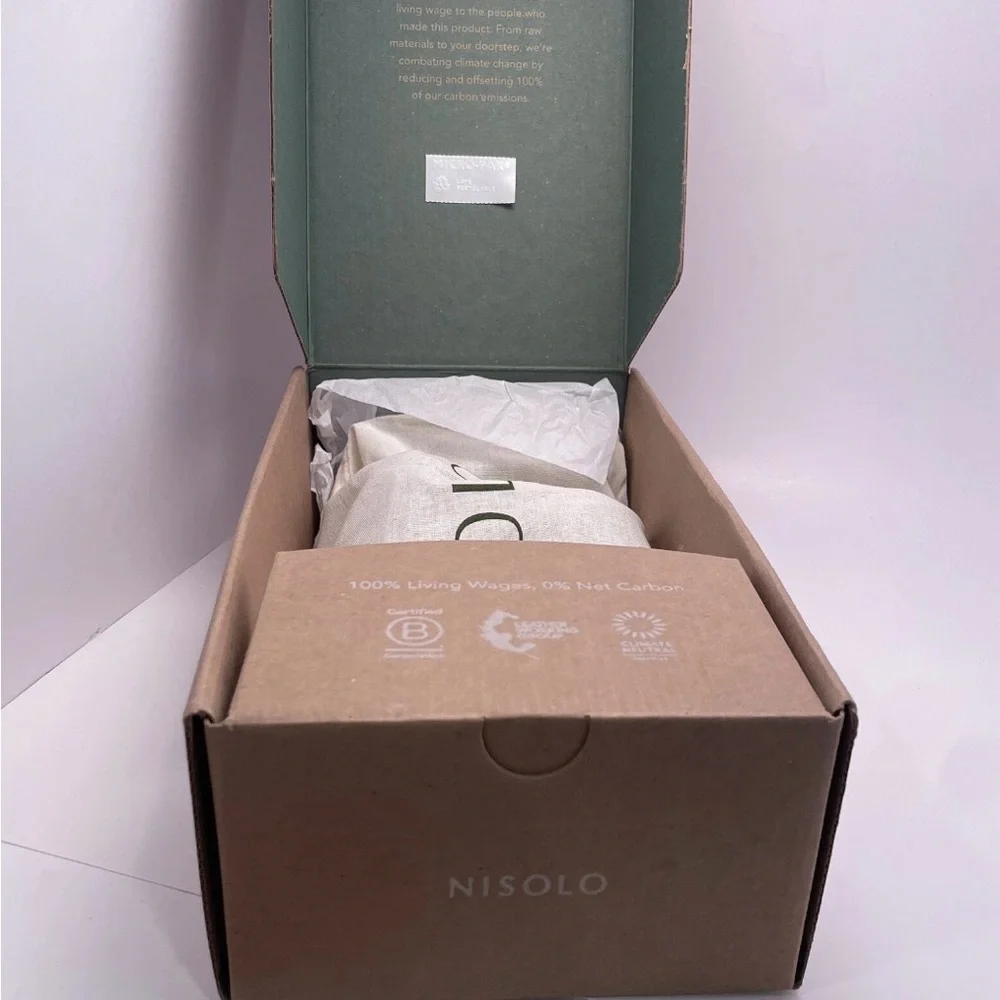 Nisolo Emma d'Orsay Oxford Flats Almond Leather Women’s Size 8.5‎